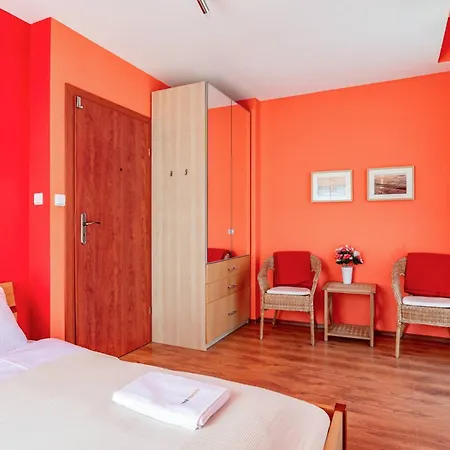 Little Red Riding Hood - Baltic Sea -by Rentmonkey Casa vacanze